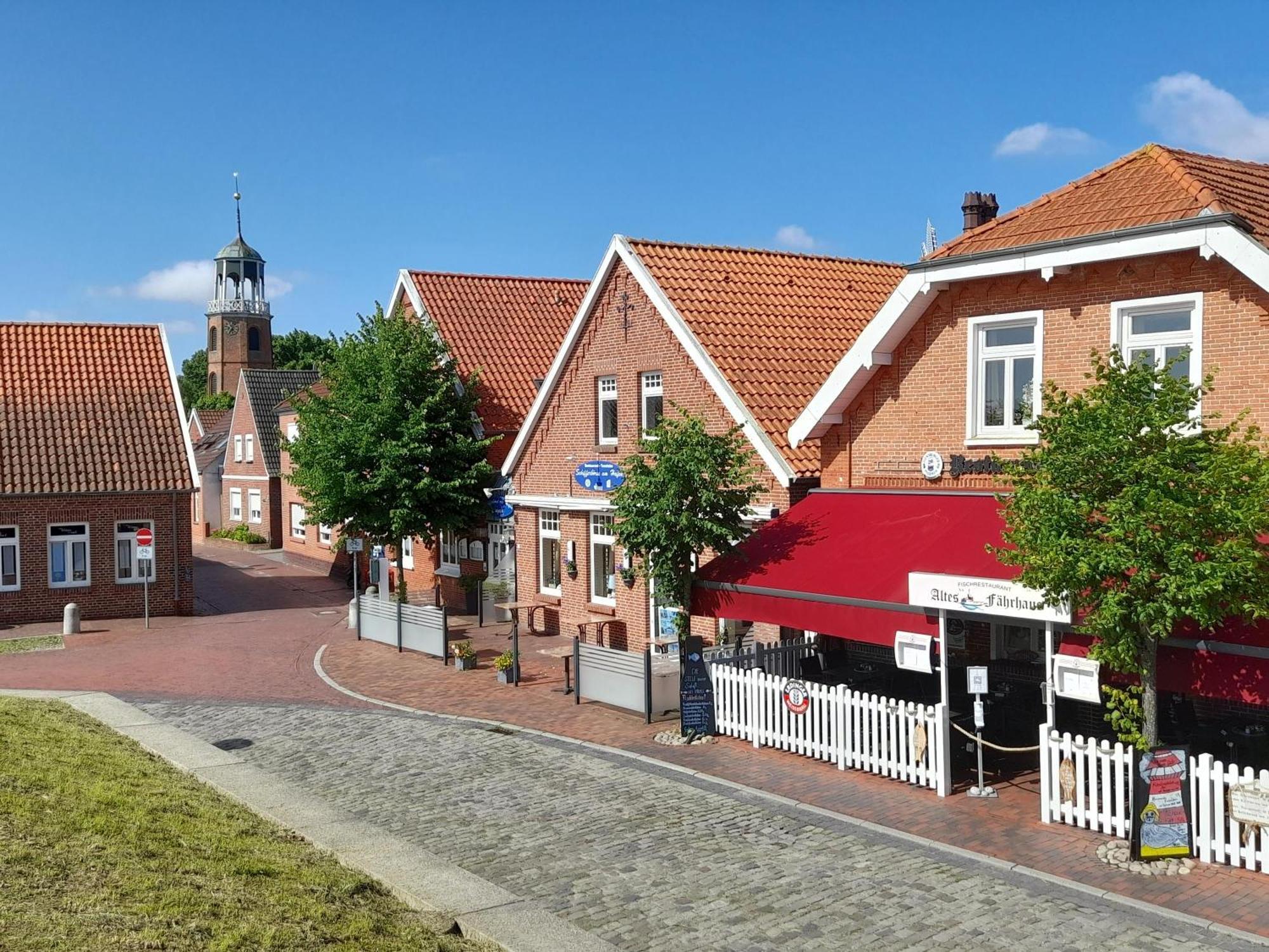 Ferienhaus Am Sielblick In Ditzum Exterior photo